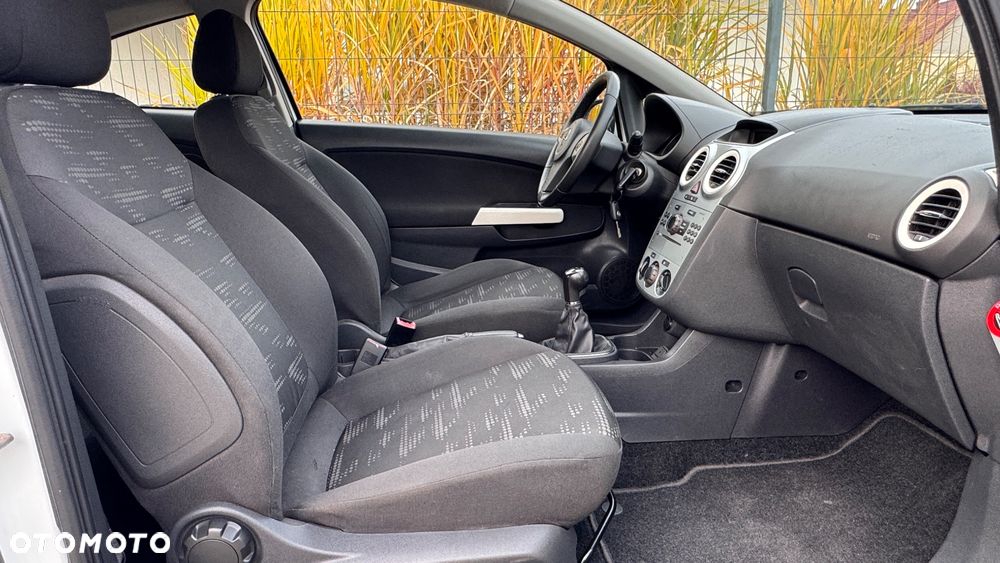 Opel Corsa - 7