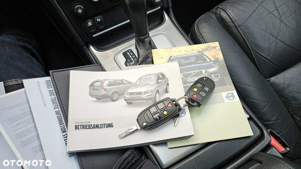 Volvo XC 90 D5 Momentum - 34