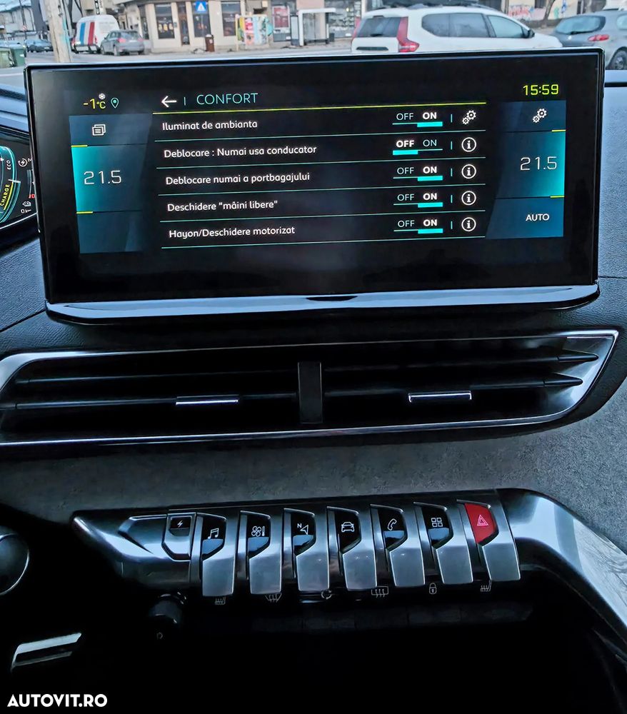 Peugeot 3008 PHEV 225 EAT8 GT - 17