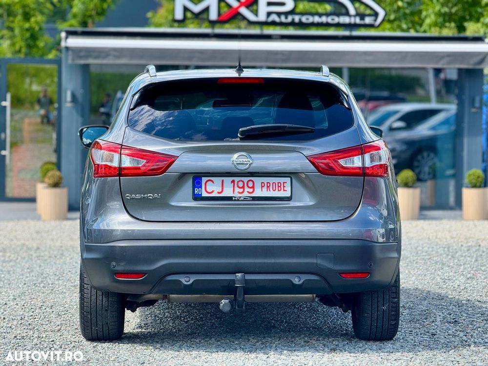 Nissan Qashqai 1.5 DCI TEKNA - 11
