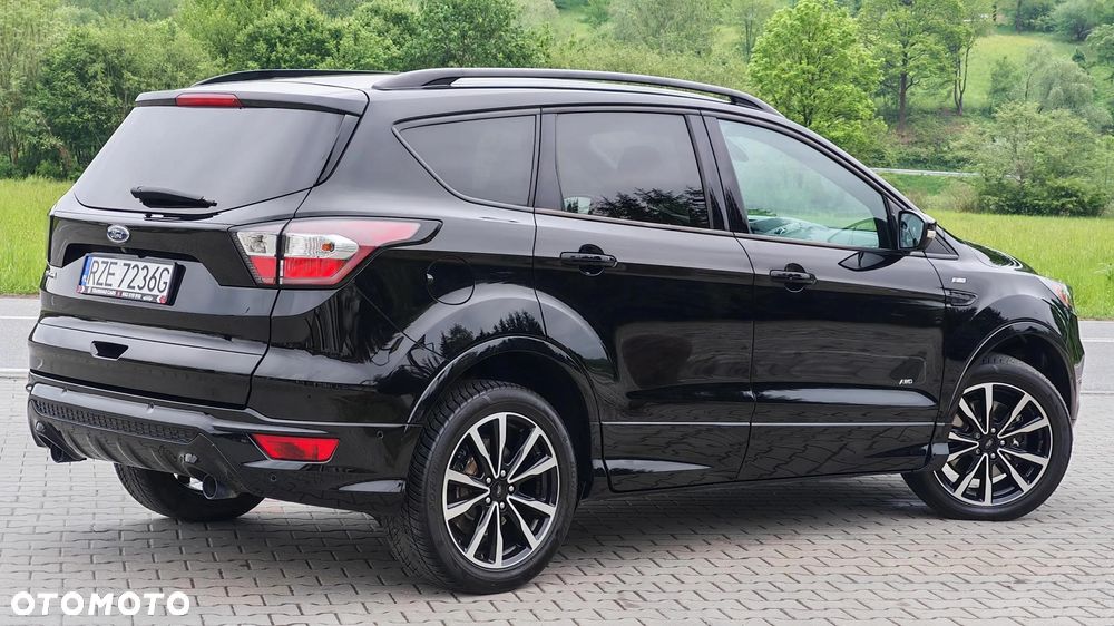 Ford Kuga 2.0 TDCi 4x4 ST-Line - 7