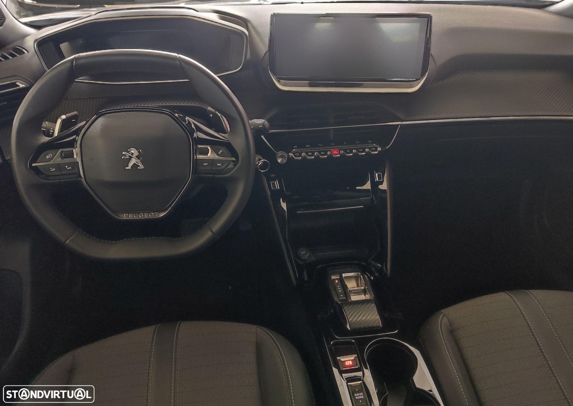 Peugeot 2008 1.2 PureTech Allure EAT8 - 10