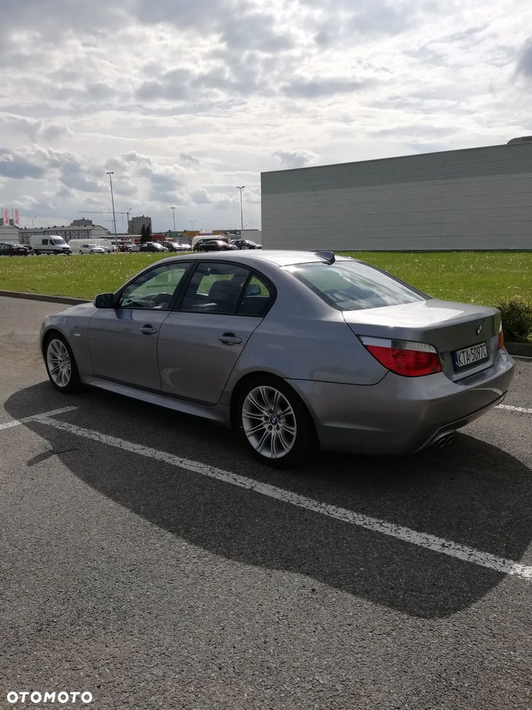 BMW Seria 5 525i - 2