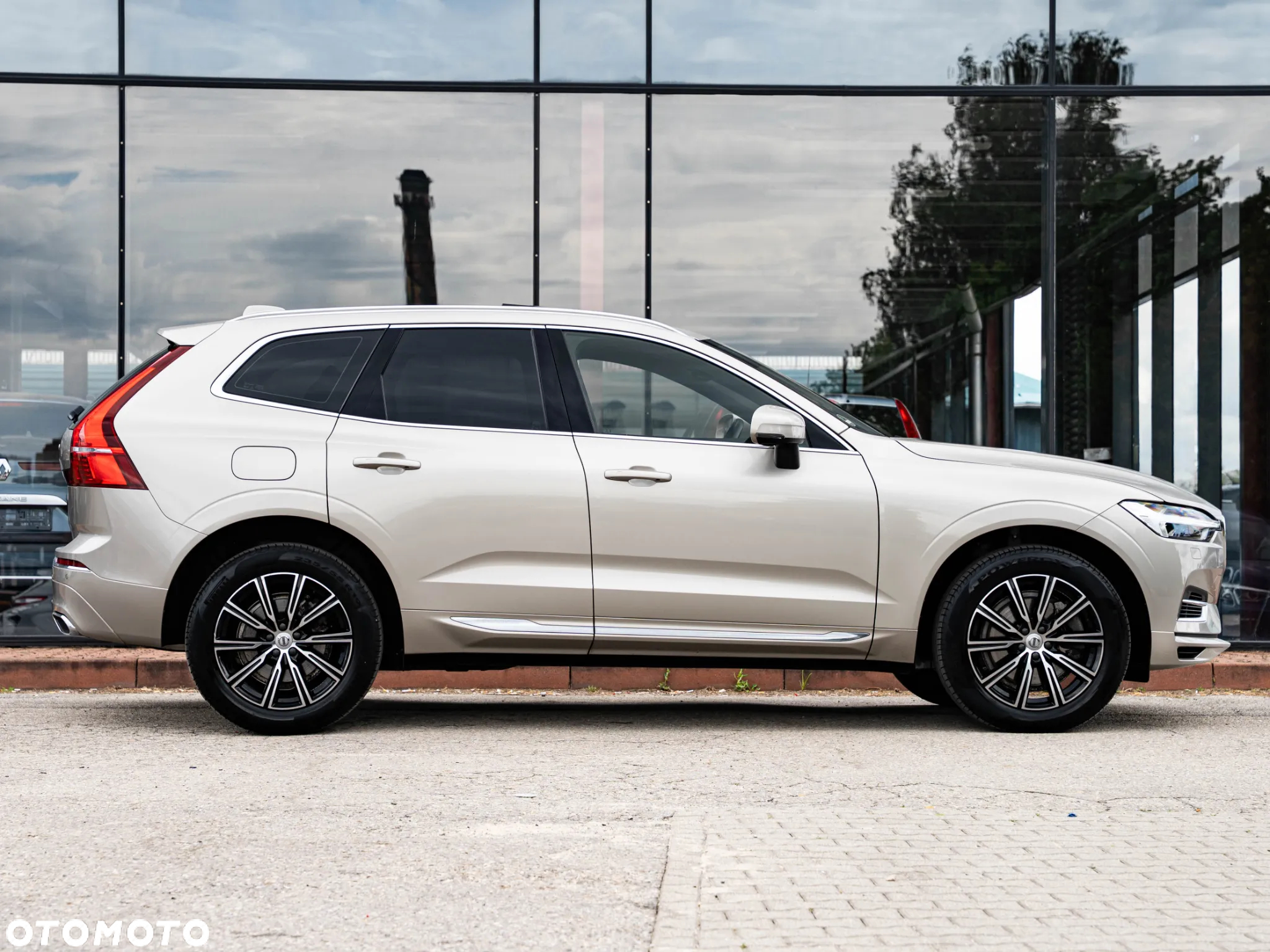 Volvo XC 60 T6 AWD Plug-In Hybrid Inscription - 15