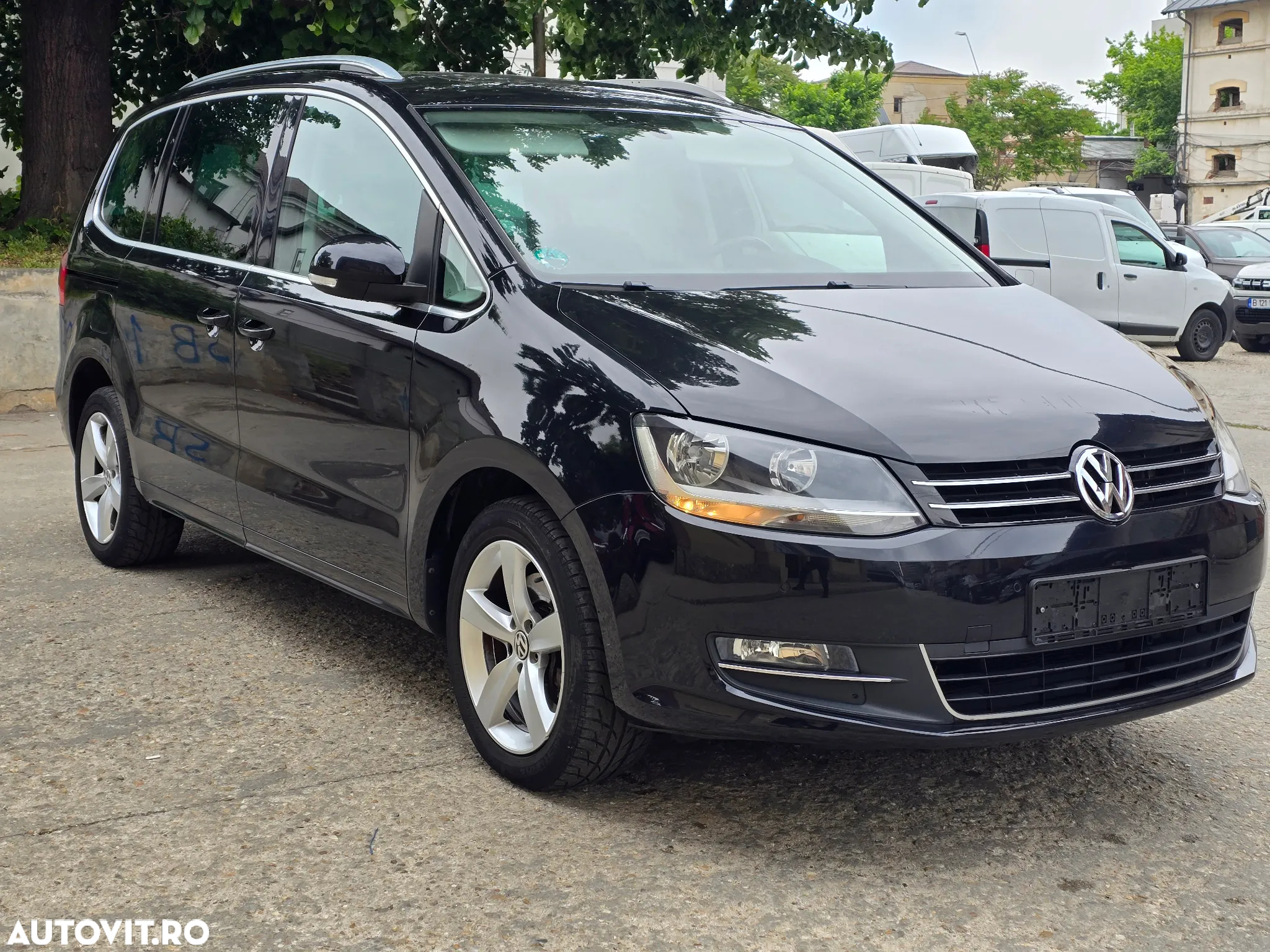 Volkswagen Sharan 1.4 TSI BlueMotion Technology Highline - 2