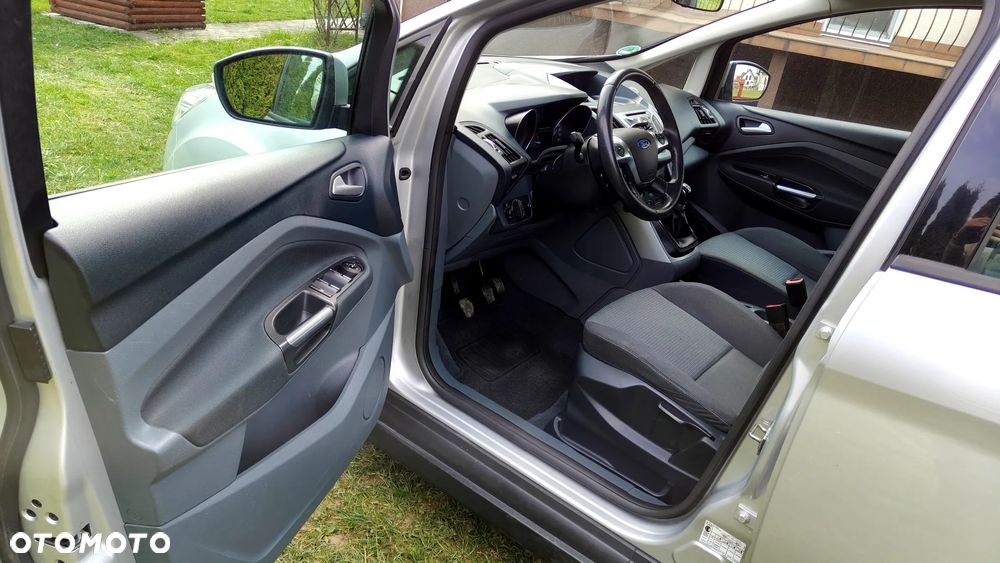 Ford C-MAX 1.6 Ti-VCT Champions Edition - 12