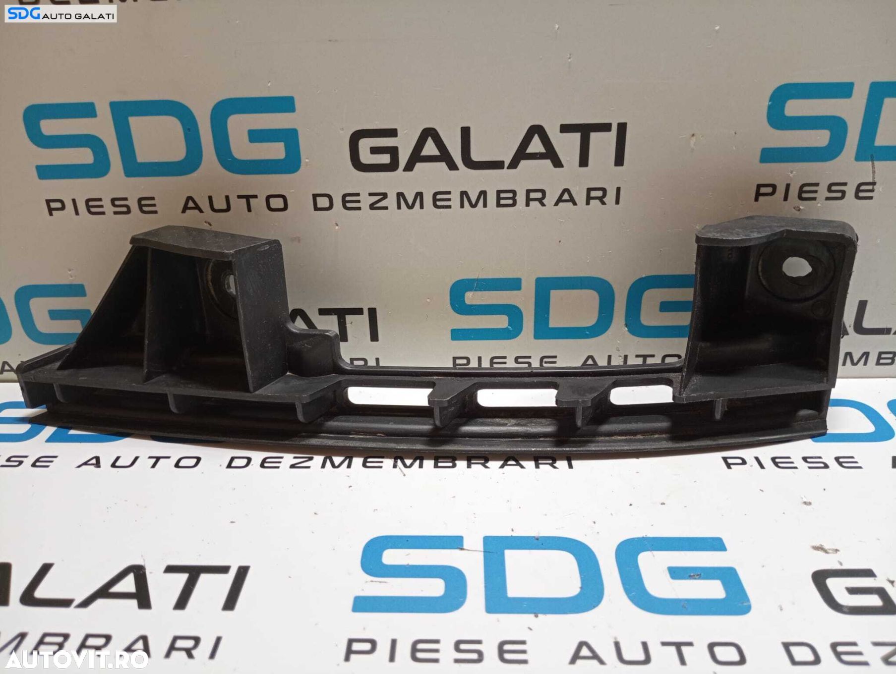 Suport Ghidaj Far Bara Spoiler Fata Dreapta Volkswagen Caddy 2004 - 2011 Cod 1T0807890B [M7256] - 1