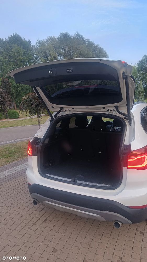 BMW X1 - 8