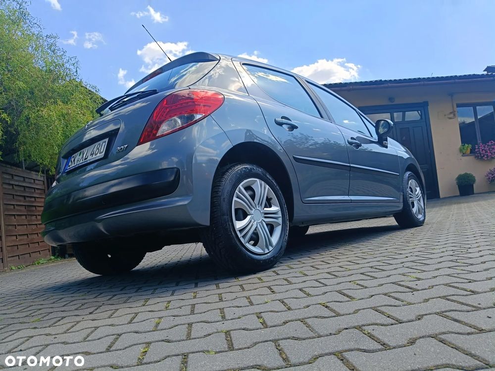 Peugeot 207 75 forever - 31