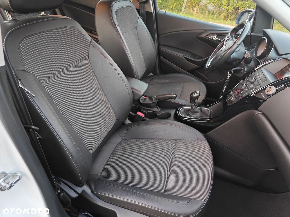 Opel Astra 1.6 D Start/Stop ON - 22