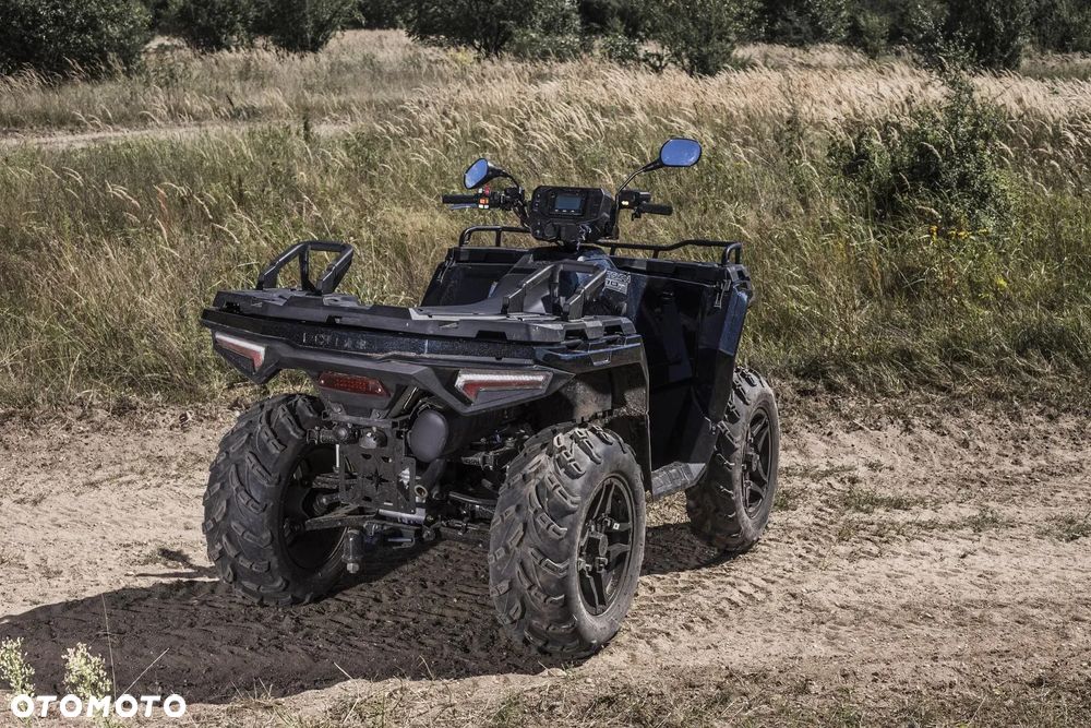 Polaris Sportsman - 8