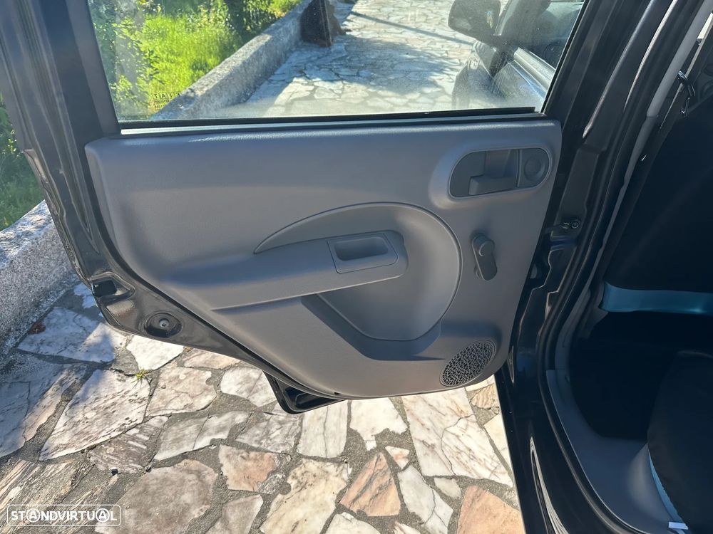 Fiat Panda 1.2 Dynamic - 22