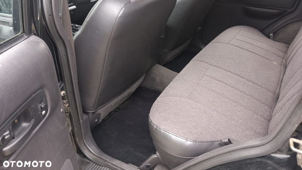 Jeep Cherokee 4.0 Limited - 14