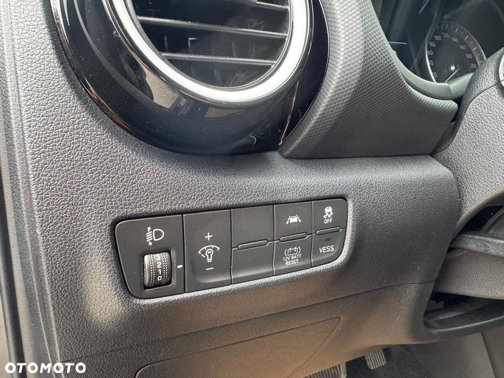 Hyundai Kona 1.6 GDI DCT Style - 19