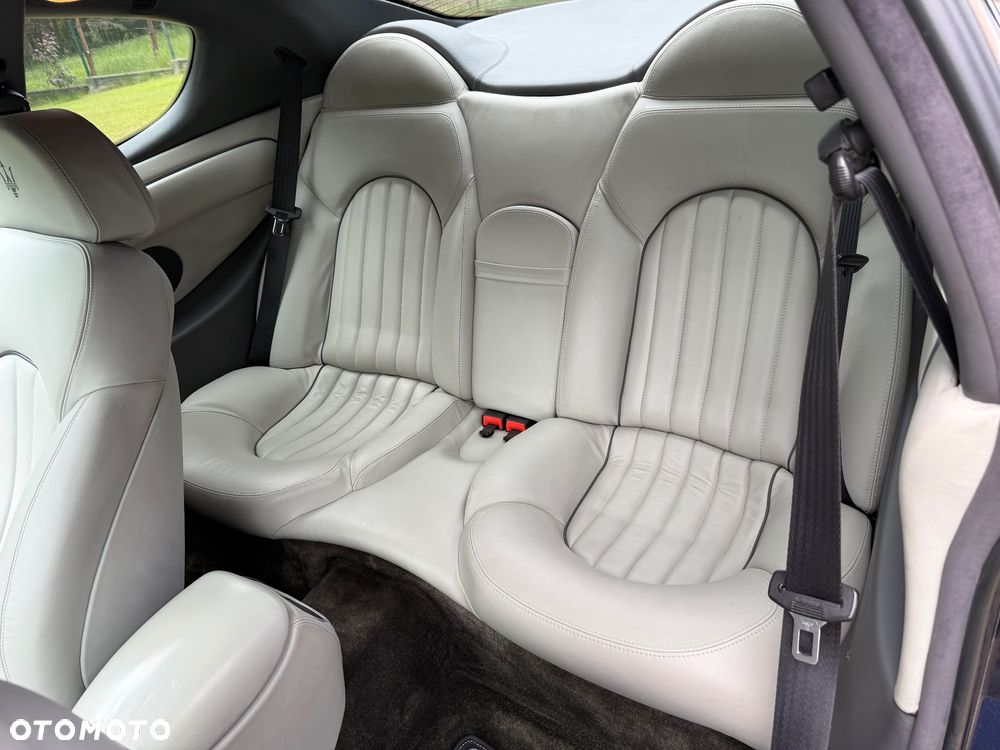 Maserati 3200 - 12