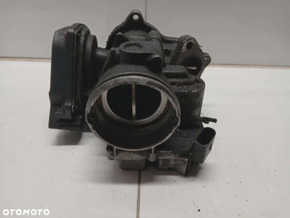 PRZEPUSTNICA AUDI VW PASSAT B6 (3C2) 1.9 TDI 03G128063C A2C53099815 - 1
