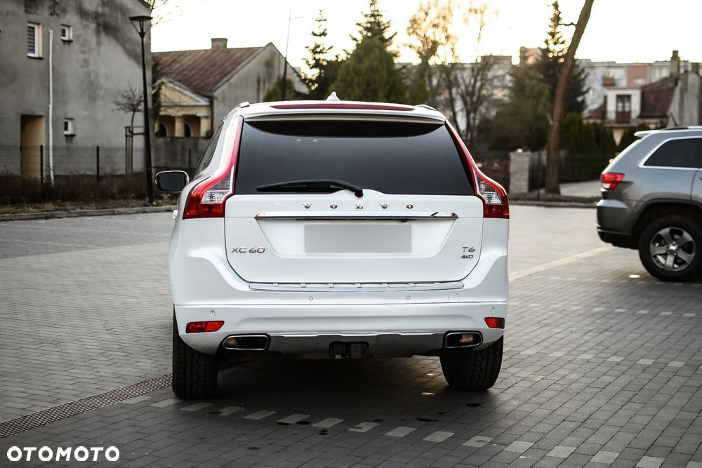 Volvo XC 60 - 4