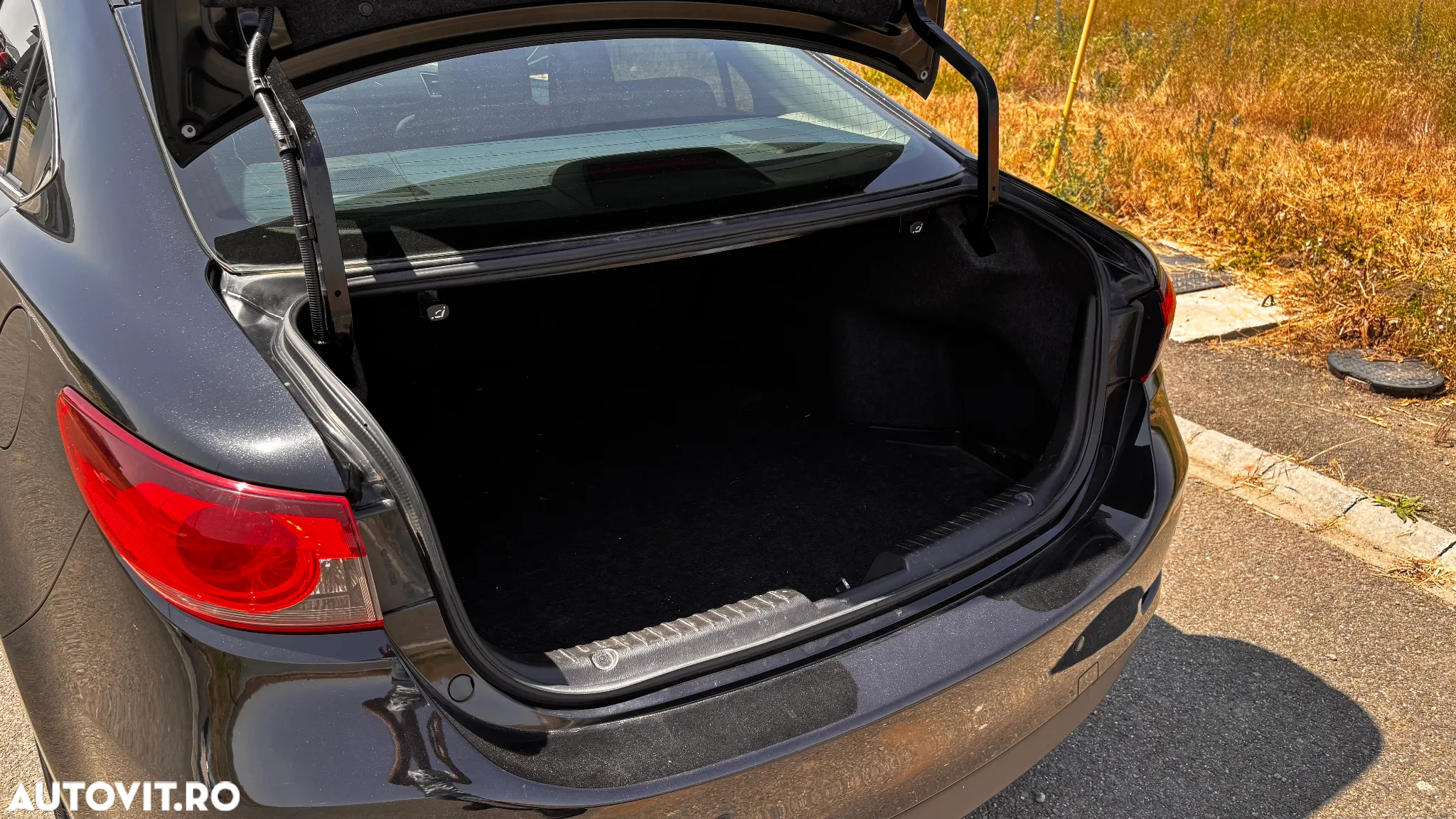 Mazda 6 2.0i Revolution - 8