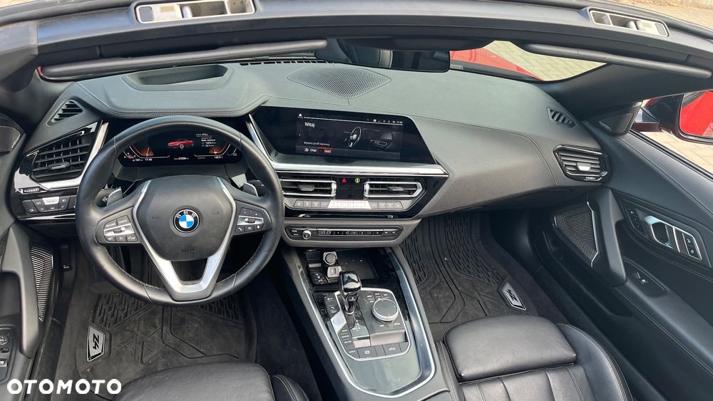 BMW Z4 sDrive30i - 8