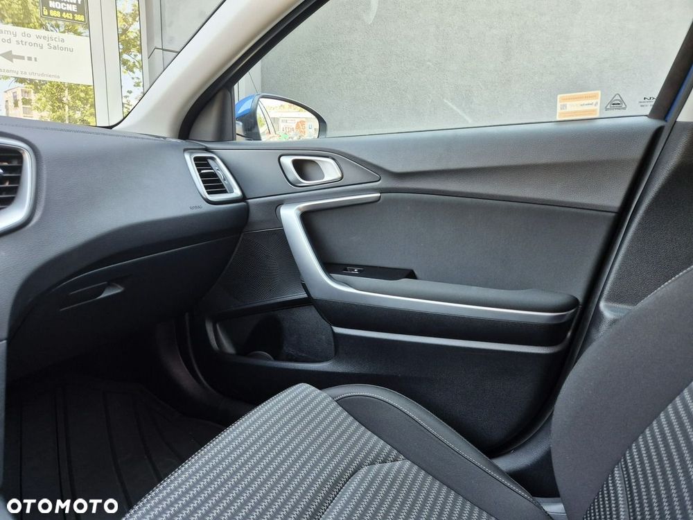 Kia Ceed 1.5 T-GDI M DCT - 26