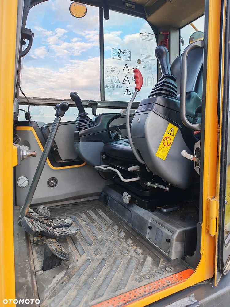 Volvo ecr 88 D Koparka gasienicowa - 16