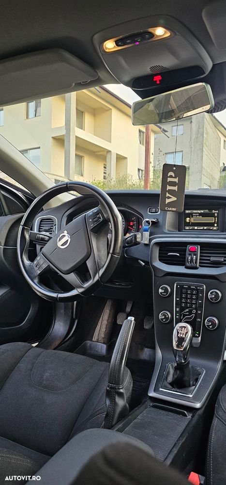 Volvo V40 D2 Basic - 5