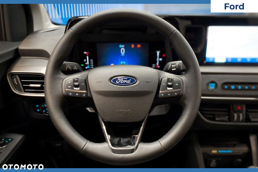 Ford Tourneo Courier - 10