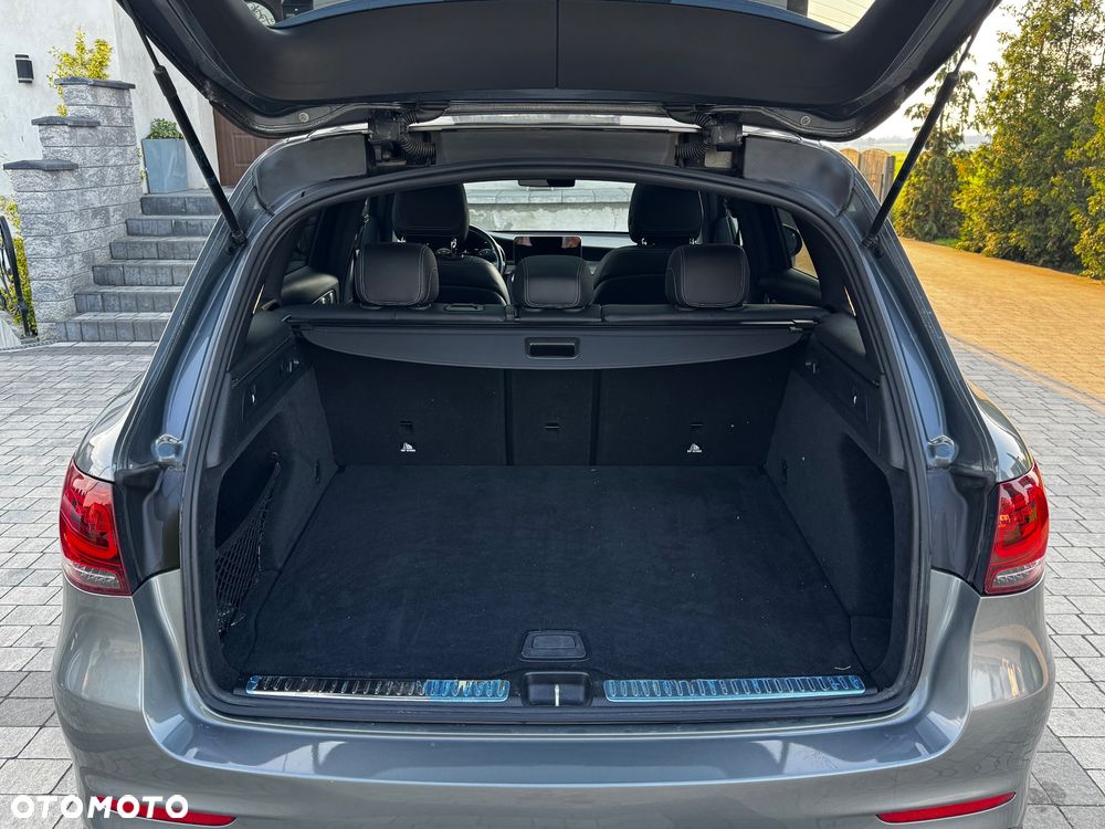 Mercedes-Benz GLC 300 d 4-Matic - 21