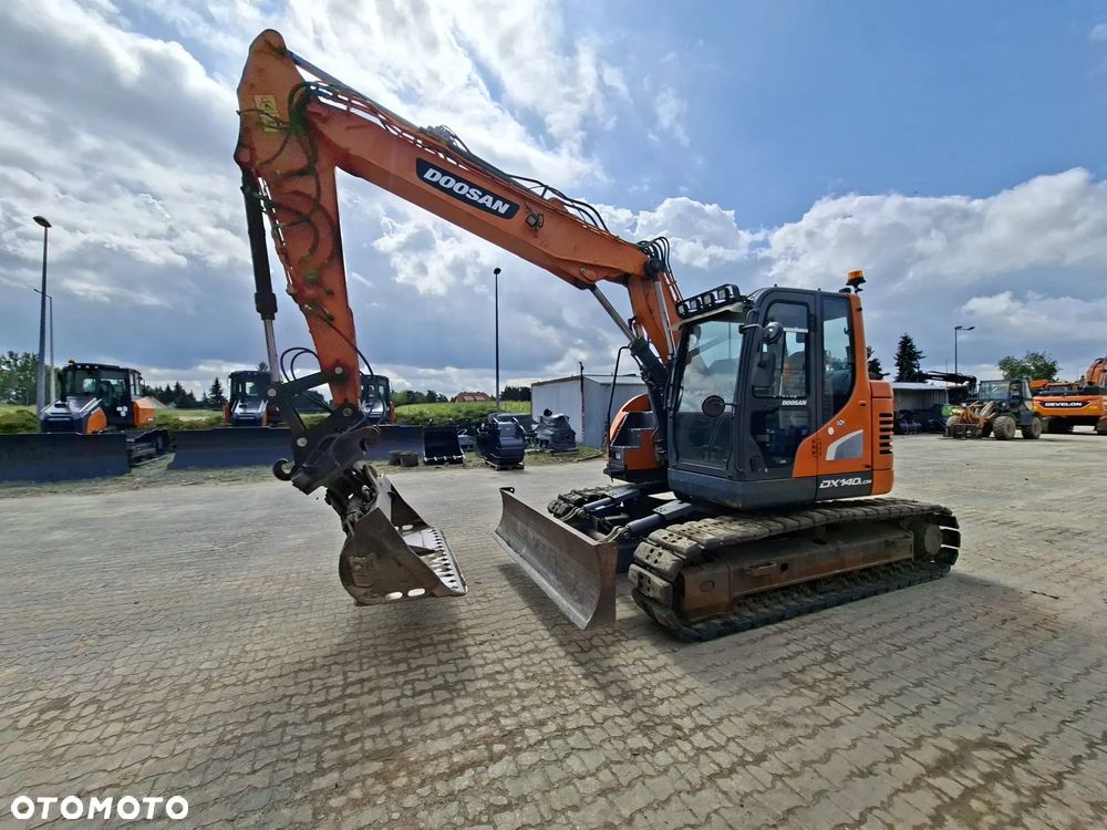 Doosan DX140LCR-5 - 5