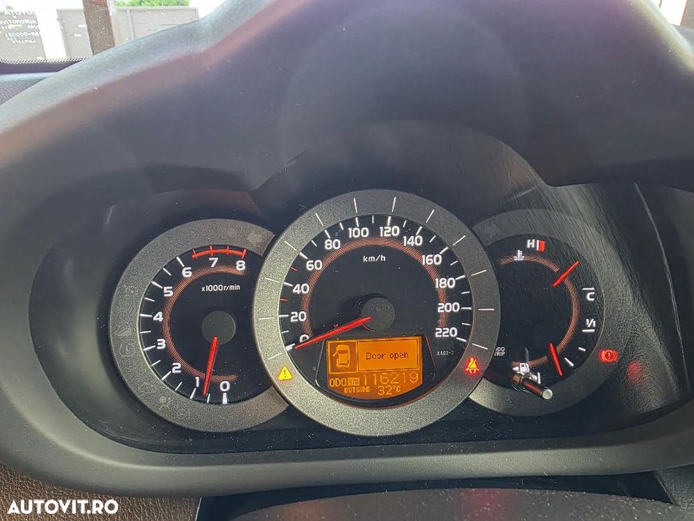 TOYOTA RAV4 2011 — imagine 9