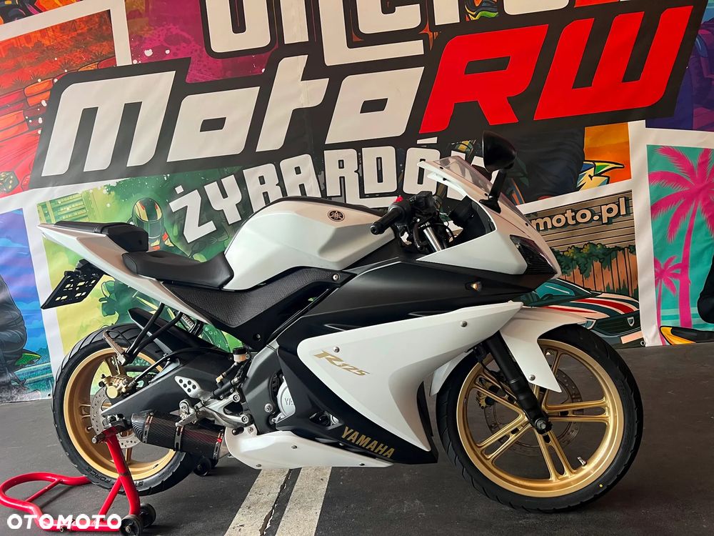 Yamaha YZF - 5