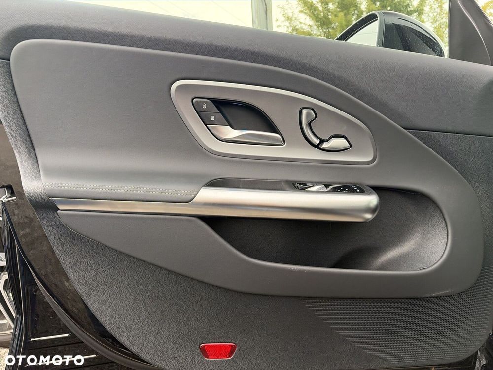 Mercedes-Benz CLA 200 mHEV 8G-DCT - 26
