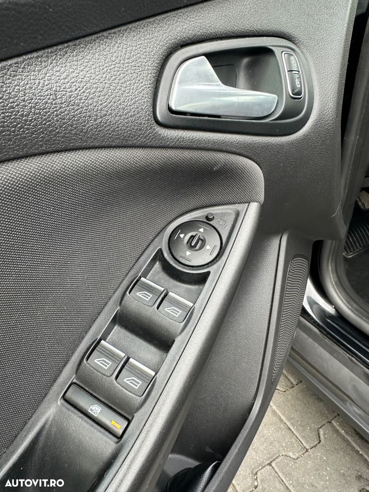 Ford Focus 1.0 EcoBoost Trend - 6