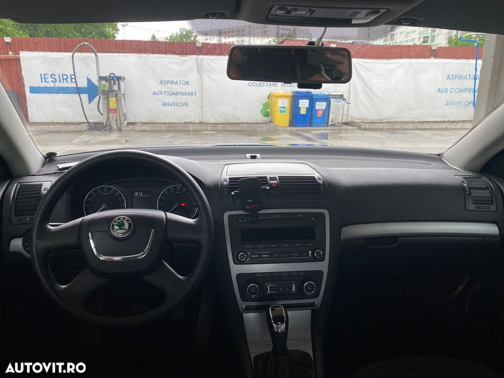 SKODA Octavia 2012 — imagine 13