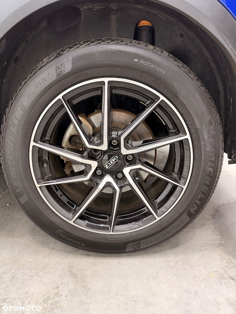 Renault Captur E-TECH 160 INTENS - 19