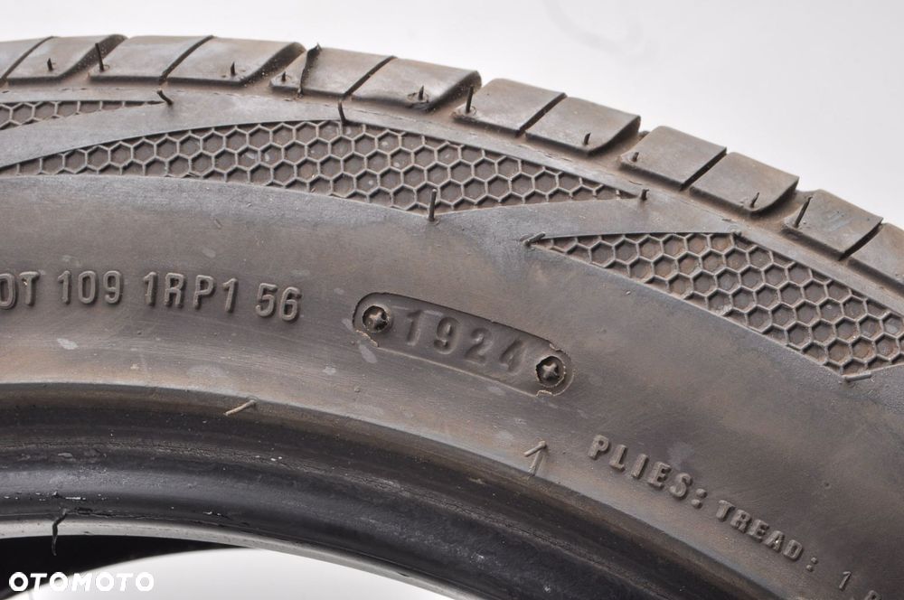 1X OPONA ACCELERA  PHI-R  225/50 R17  2024R - 8