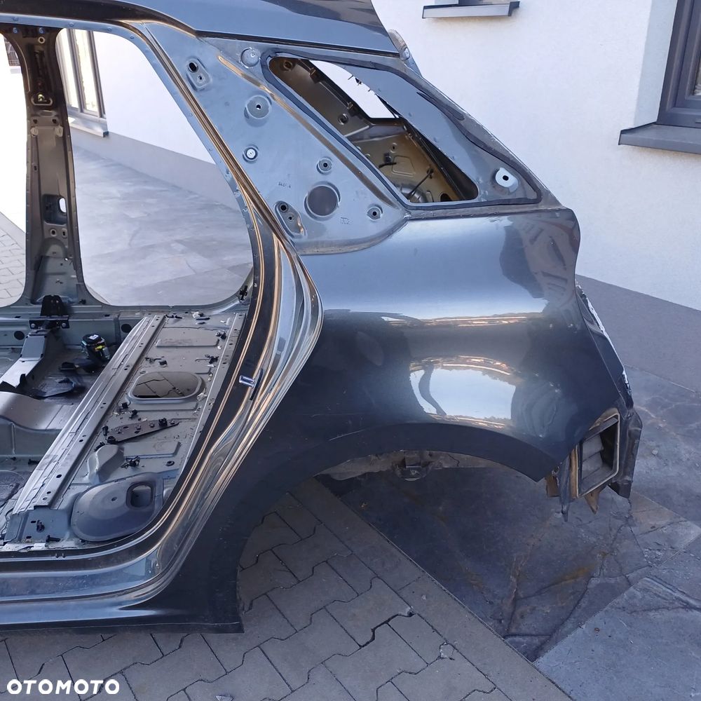 ĆWIARTKA BŁOTNIK LEWY TYŁ CITROEN C4 II PICASSO HATCHBACK NR165 - 1