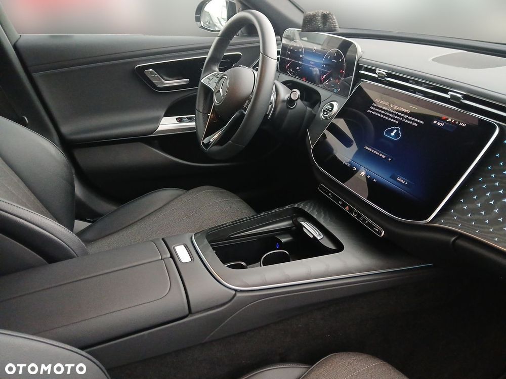 Mercedes-Benz Klasa E 200 d 9G-TRONIC Edition AVANTGARDE - 23