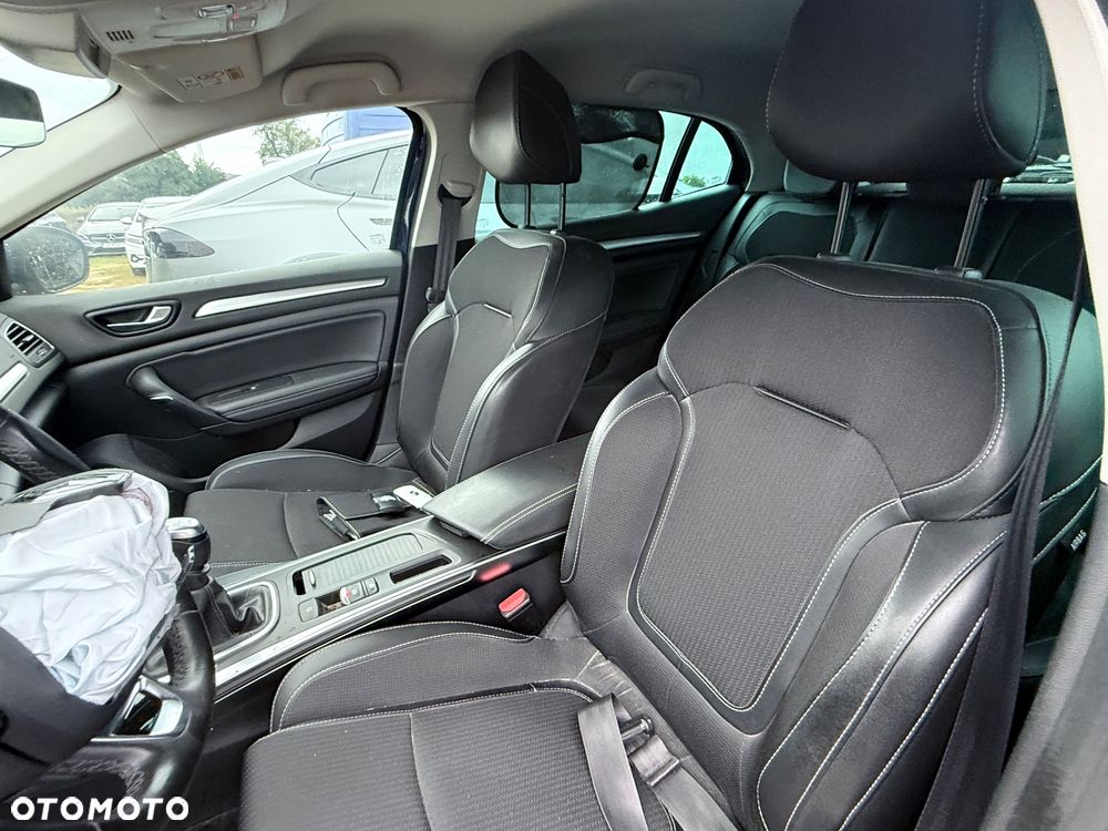 Renault Megane TCe 140 GPF TECHNO - 16