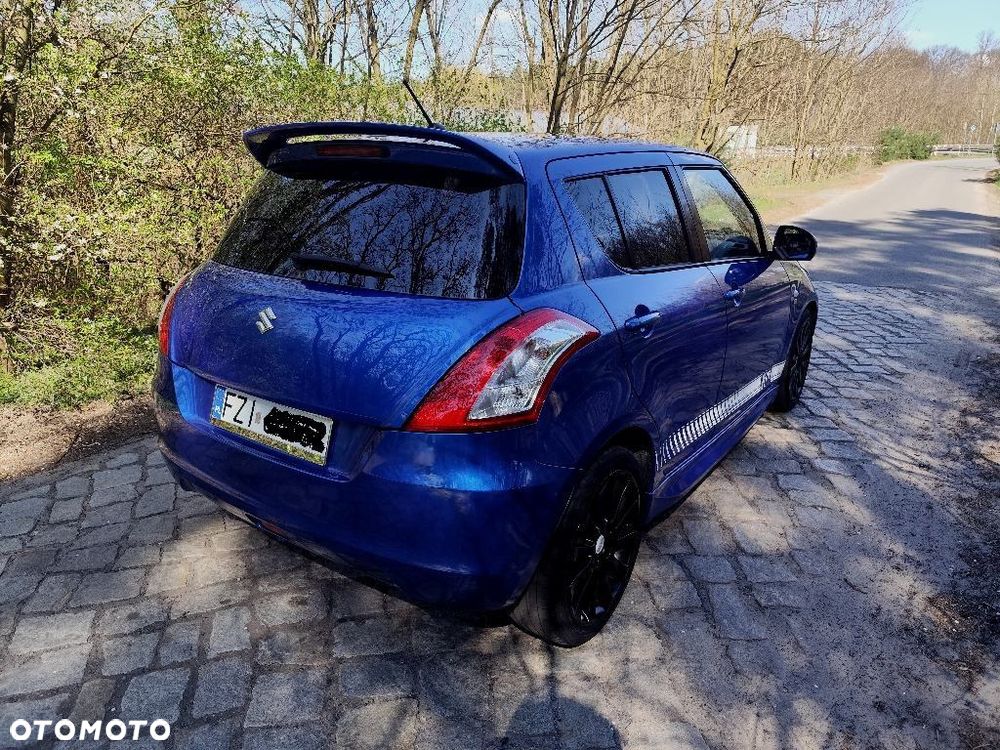 Suzuki Swift - 2
