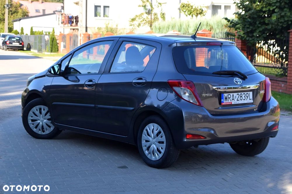 Toyota Yaris 1.33 Sol - 11