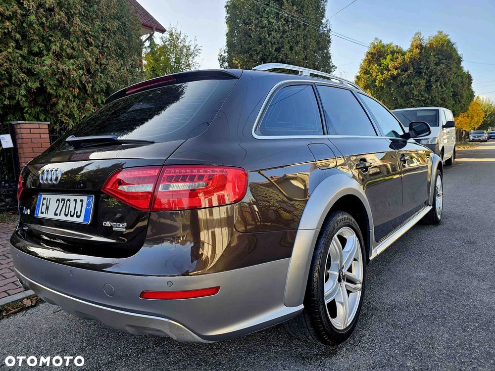 Audi A4 Allroad 2.0 TDI DPF S tronic - 8