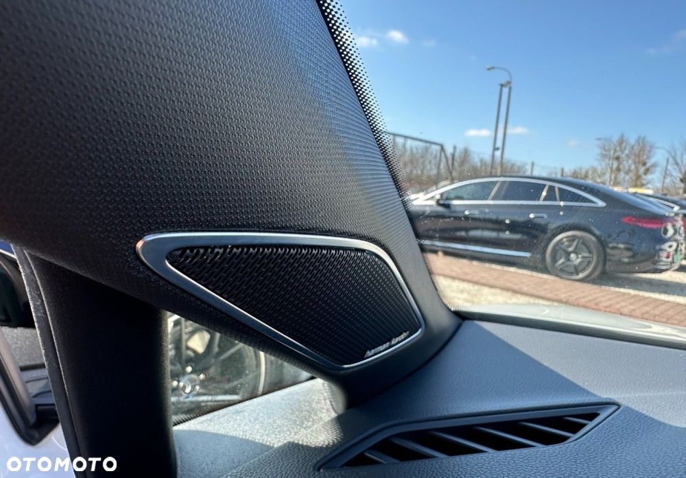 Volkswagen Golf - 25