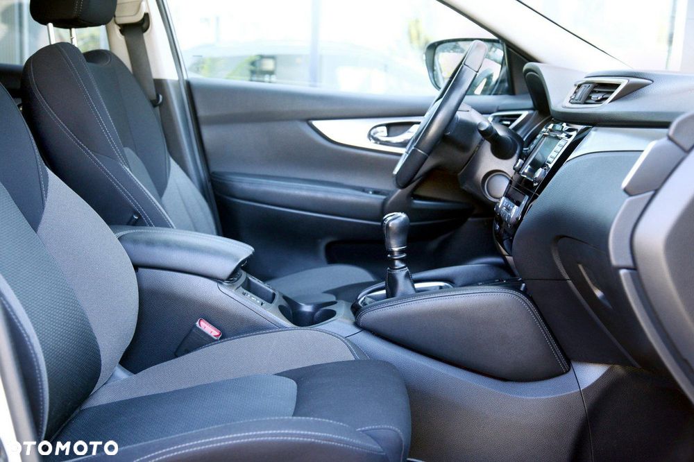 Nissan Qashqai - 15