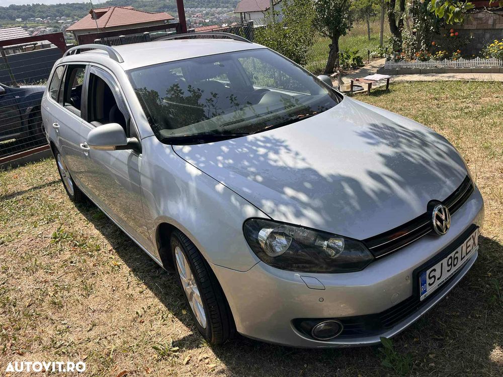 Volkswagen Golf - 6