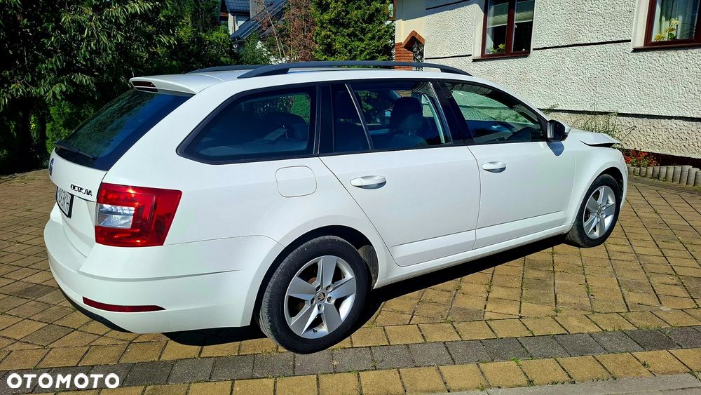 Skoda Octavia 1.6 TDI SCR Ambition - 11