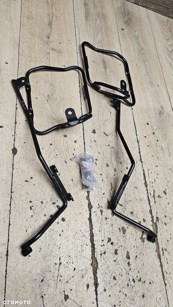 Stelaż pod sakwy boczne Kappa TST4118K Kawasaki Z900 (17-23) - 4