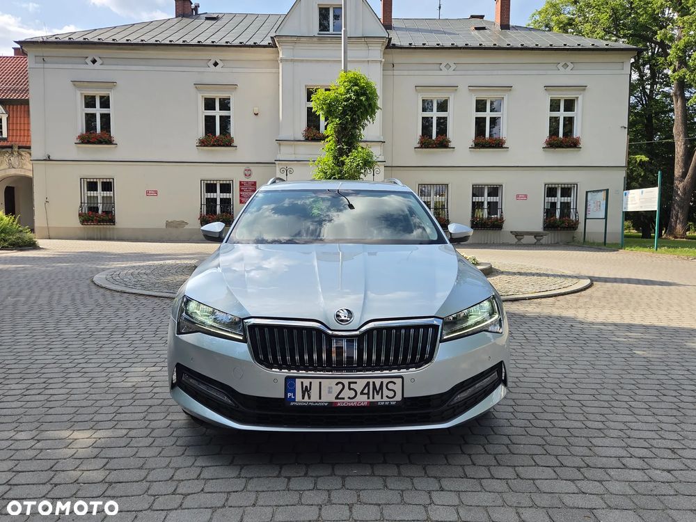 Skoda Superb 2.0 TDI SCR Ambition DSG - 3