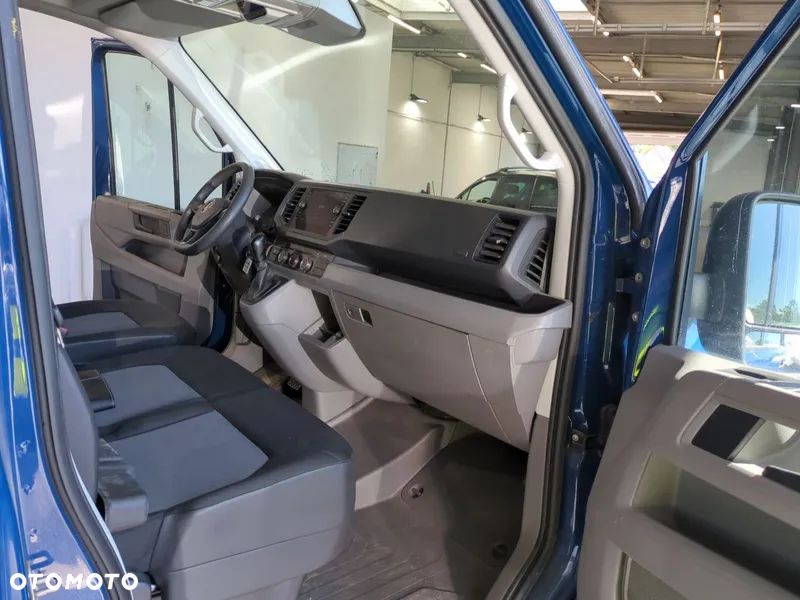 Volkswagen CRAFTER - 9