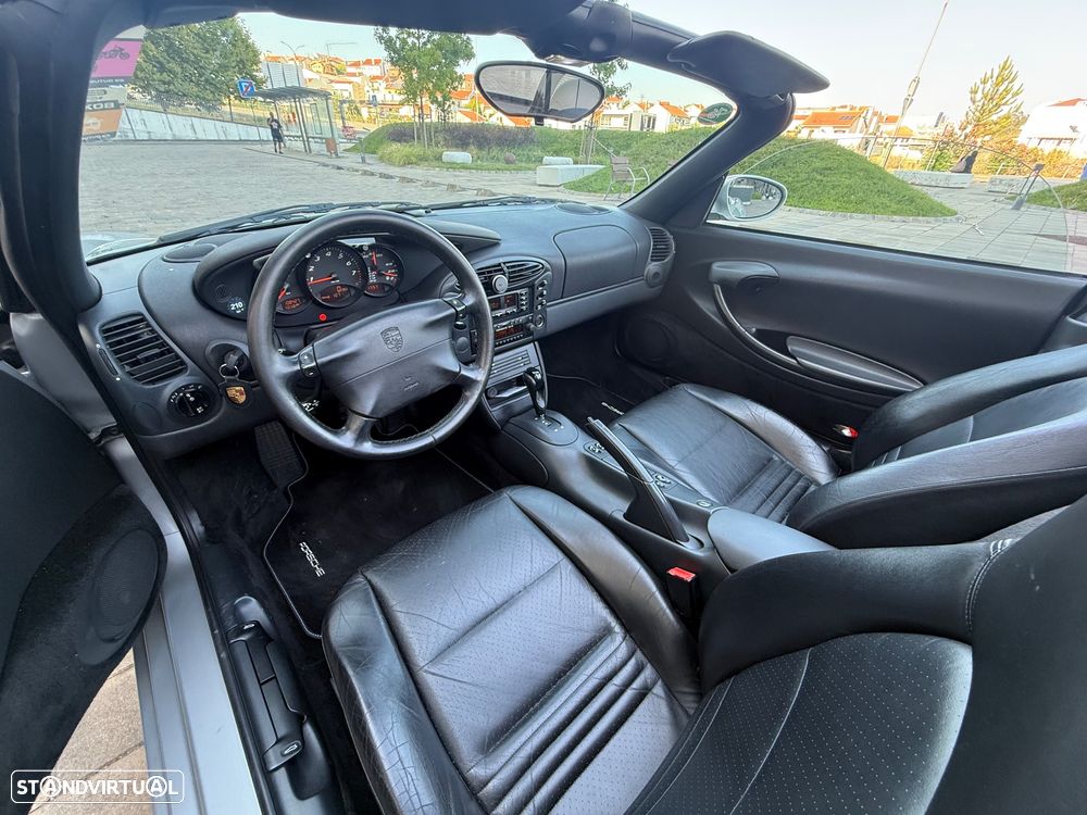 Porsche Boxster - 45